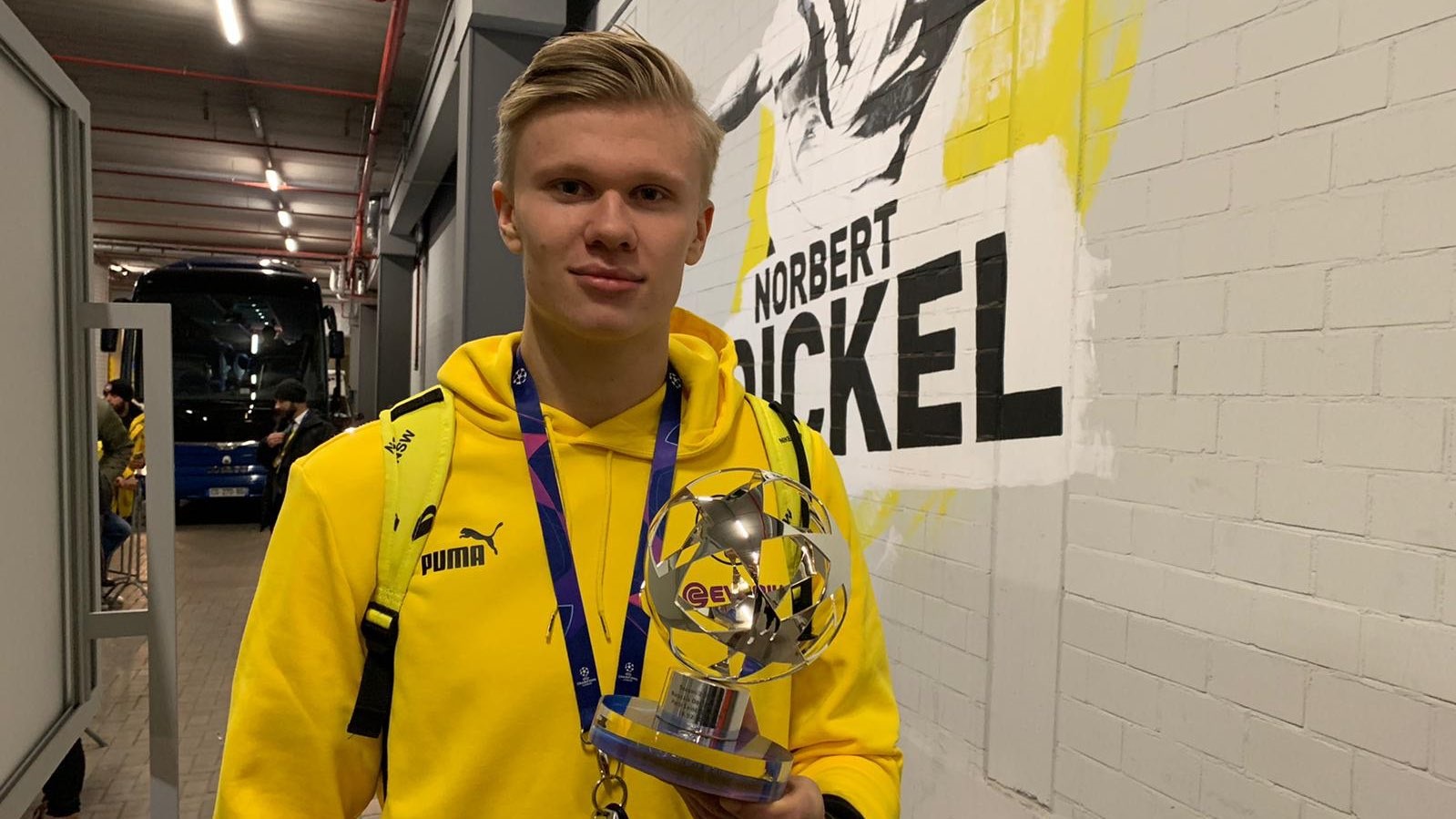 Ο Χάαλαντ έγραψε Ιστορία στο Champions League