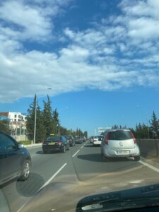 Πυκνή τροχαία κίνηση στους δρόμους της Λεμεσού λόγω του μεγάλου ντέρμπι (ΒΙΝΤΕΟ)