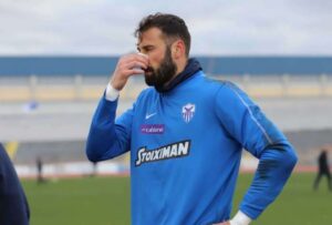 Γίνεται… μασκοφόρος (και) ο Λόρια