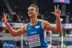 Μίλαν Τράικοβιτς: Ξεκίνημα με καλή επίδοση