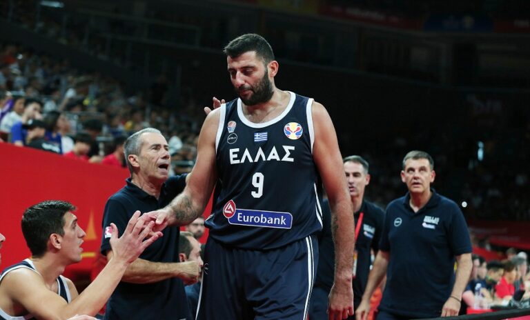 Τέλος από τη «γαλανόλευκη» ο Μπουρούσης