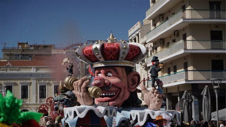 Πώς σχολιάζει ο Δήμαρχος Πατρέων τη ματαίωση του Καρναβαλιού (ΒΙΝΤΕΟ)