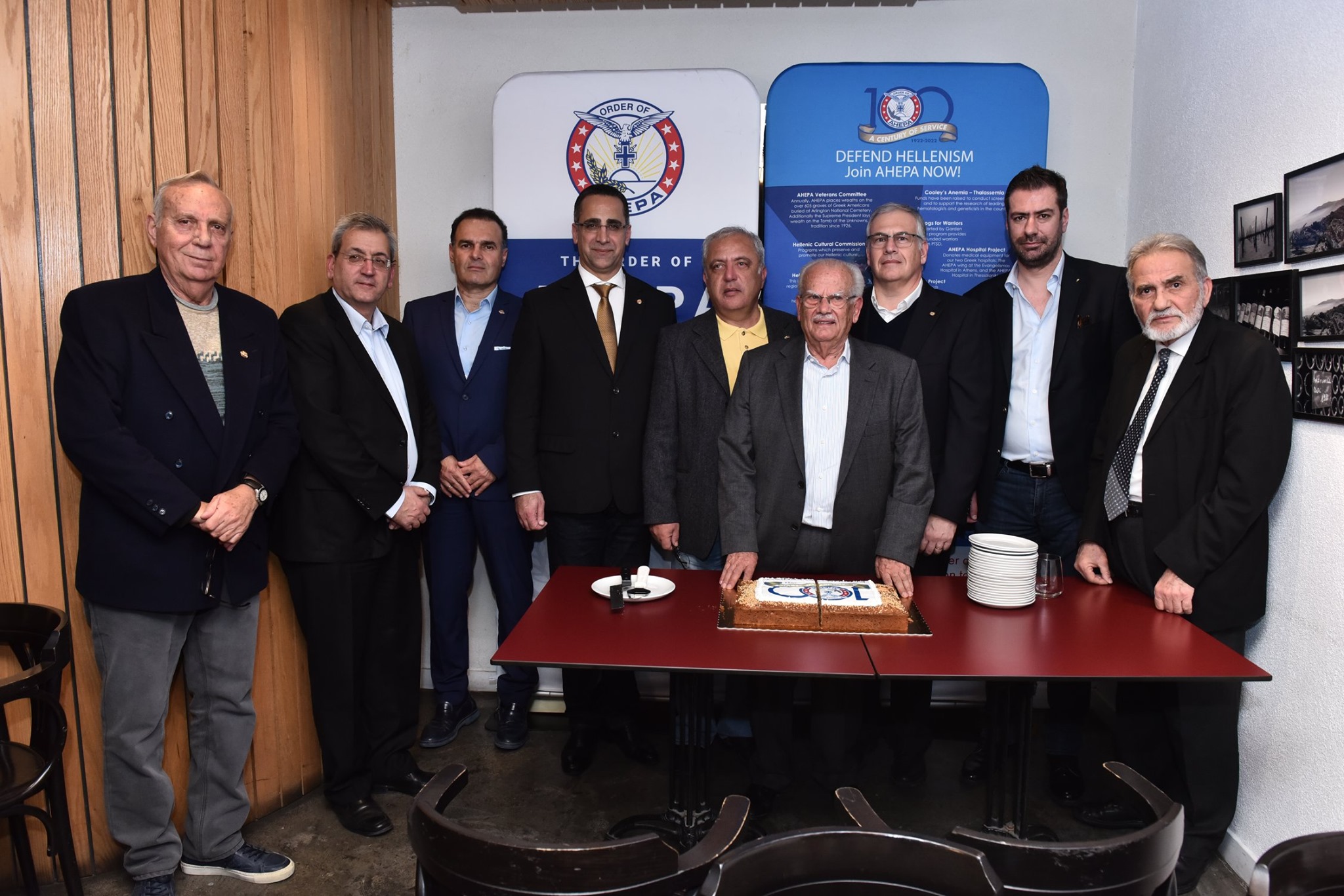 Σε κλίμα αισιοδοξίας για το 2020 έκοψε τη βασιλόπιτά της η οργάνωση AHEPA Κύπρου