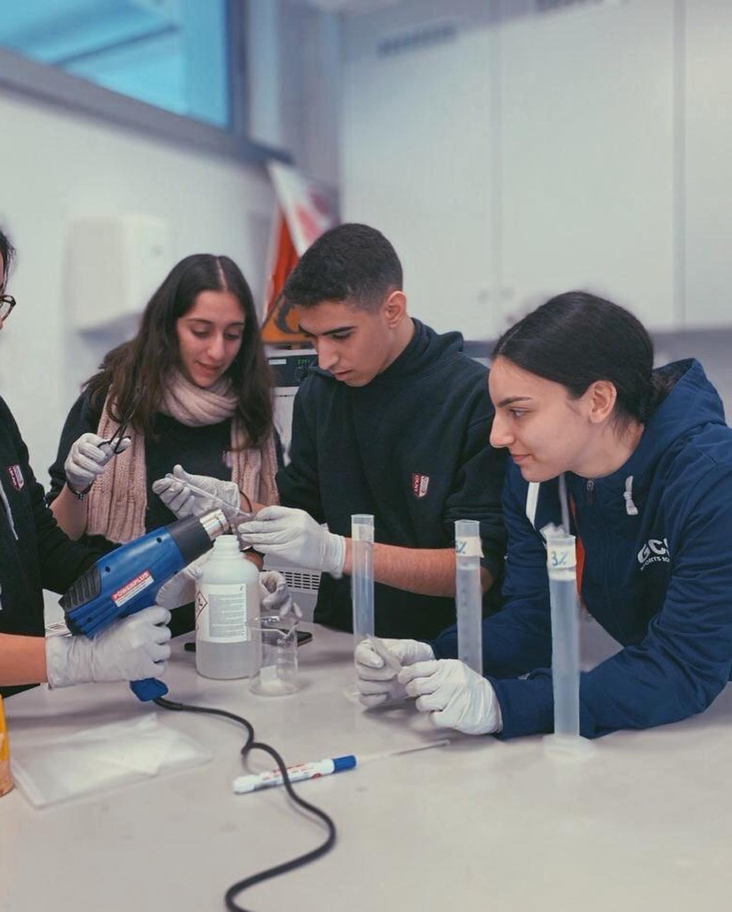 Μαθητές από το G C School  δημιουργούν τέσσερις Εταιρείες