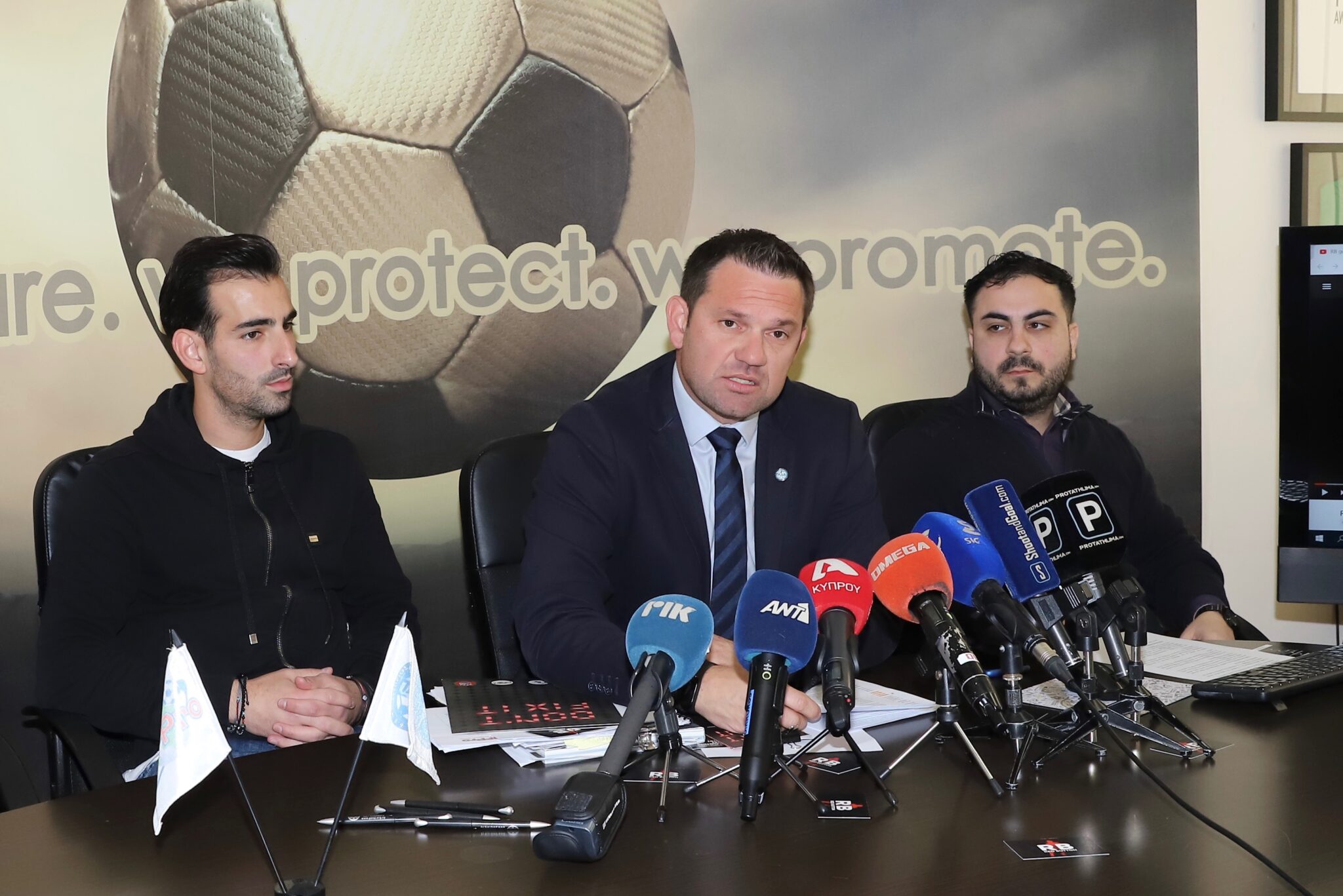 ΠΑΣΠ: «Αν χρειαστεί θα κλείσουμε το ποδόσφαιρο», τα έξι μέτρα… (ΒΙΝΤΕΟ)