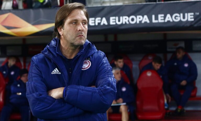 Πρώτα ο Ολυμπιακός για τον Μαρτίνς