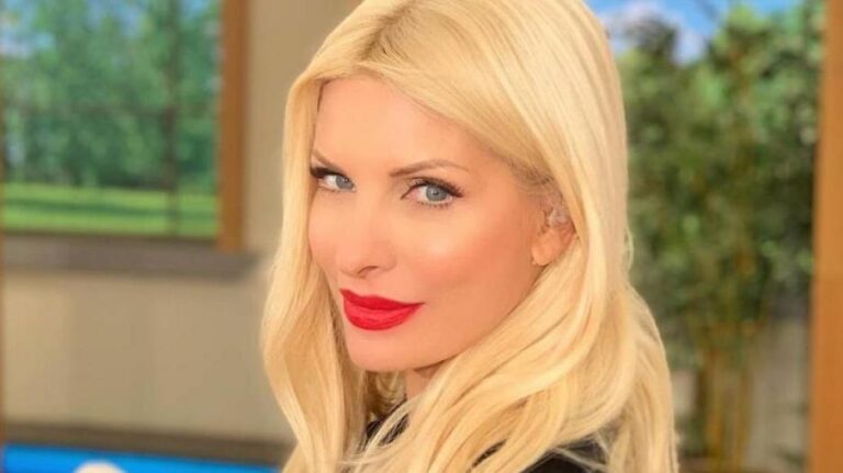 Ελένη Μενεγάκη: Η επιθυμία που εξέφρασε στη μητέρα της λόγω…κορωνοϊού