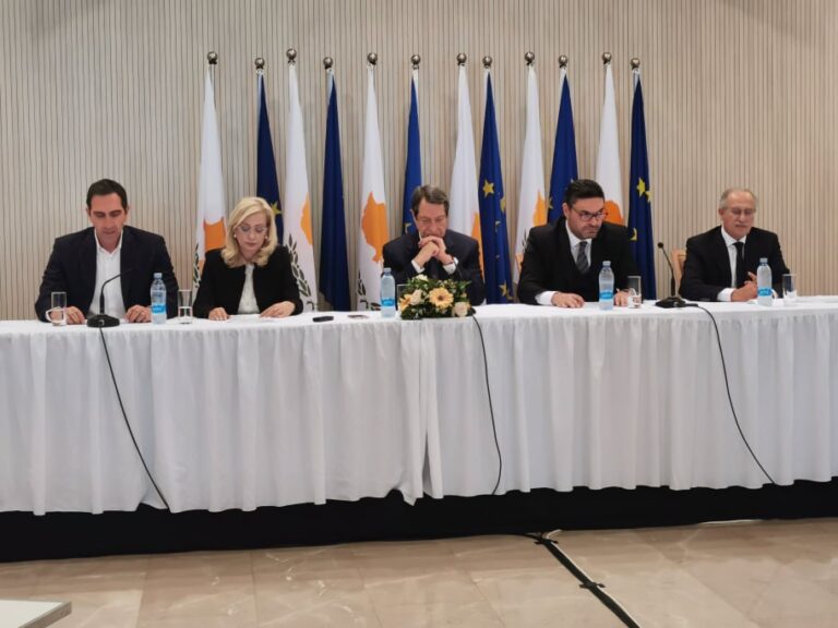 Τοποθετήθηκε για τις προπονήσεις ομάδων ο Υπουργός Υγείας