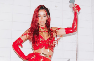 "Κόβει" τις ανάσες η Ελένη Φουρέιρα στο καινούργιο της videoclip (ΒΙΝΤΕΟ)