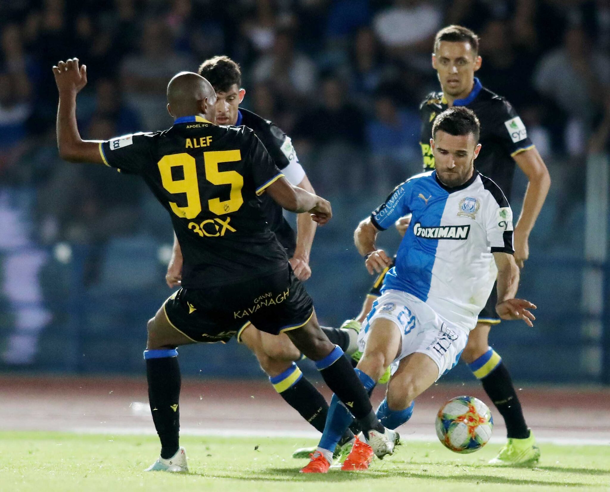 Απόλλωνας – ΑΠΟΕΛ: Μονοπωλούν το ενδιαφέρον στα play off τα τελευταία χρόνια