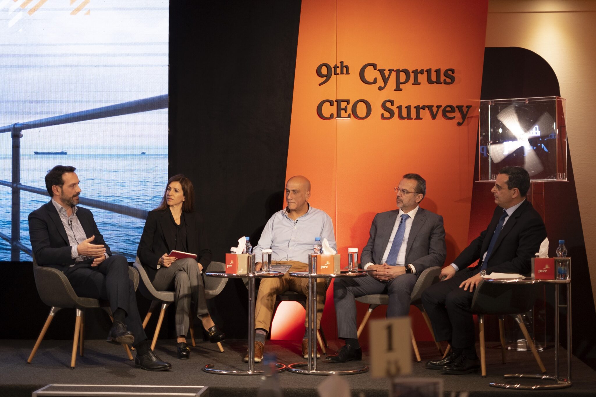 Πτώση της αισιοδοξίας και μεταστροφή του κλίματος για τους CEOs