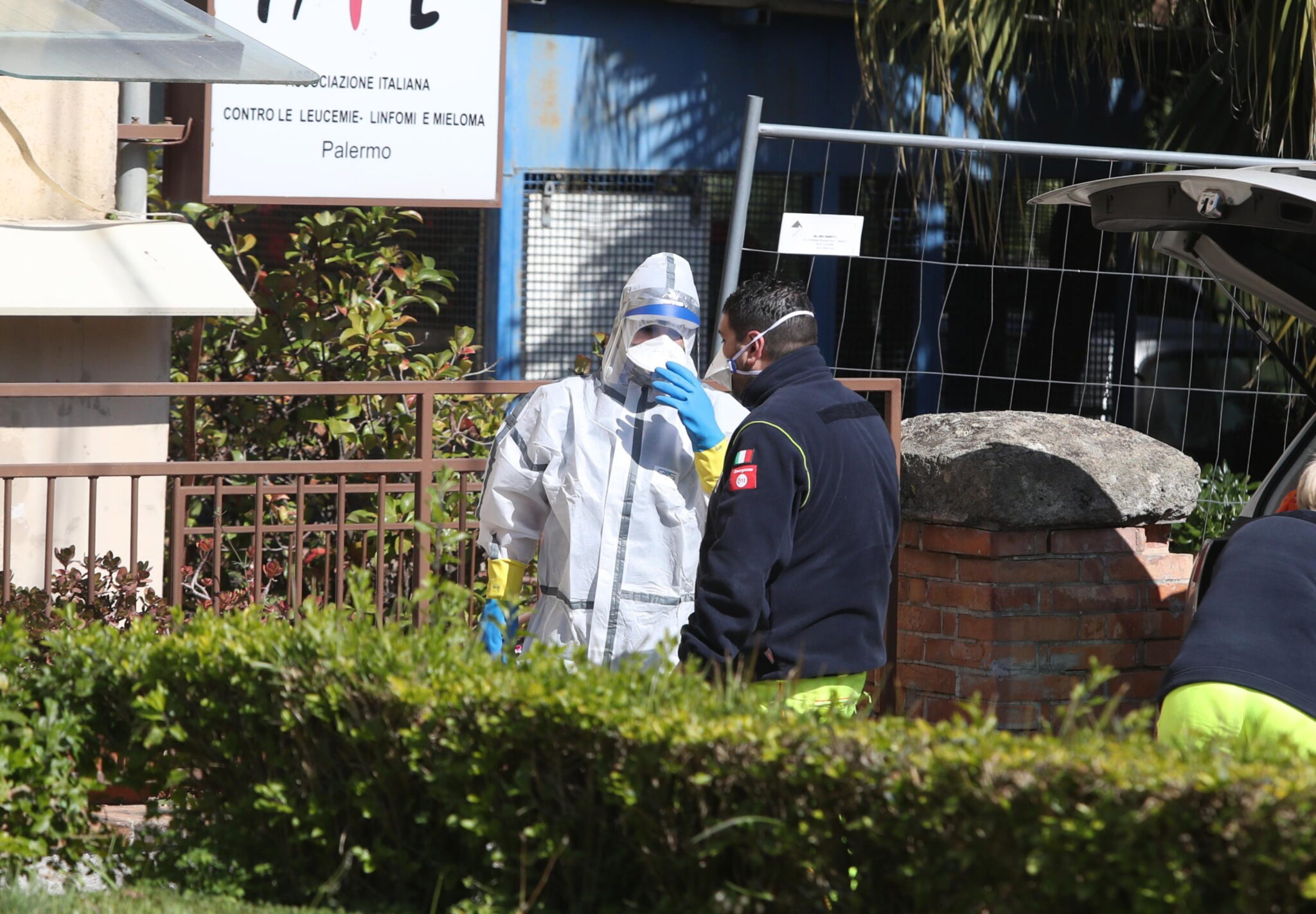 Στα 85 ανέβηκαν τα κρούσματα κορωνοϊού στο Ηνωμένο Βασίλειο