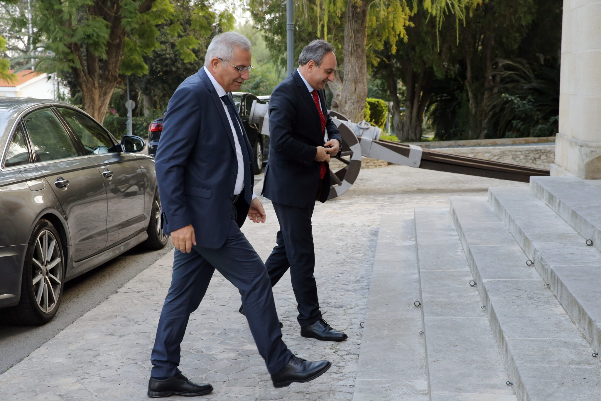 "Ο ιός δεν μπήκε από τα οδοφράγματα αλλά από αεροδρόμια και νοσοκομεία" (ΒΙΝΤΕΟ)