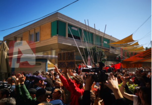 Νέα επεισόδια στη Λήδρας κατά του κλεισίματος των οδοφραγμάτων (ΒΙΝΤΕΟ)