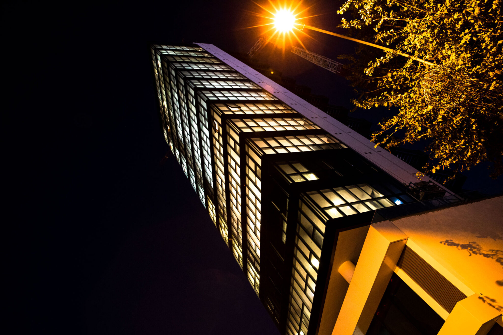 H Cyfield παρέδωσε το νέο κτίριο της Eurobank Cyprus