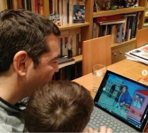 "Μένουμε σπίτι" προτρέπει τους Έλληνες ο Αλέξης Τσίπρας (ΦΩΤΟ)