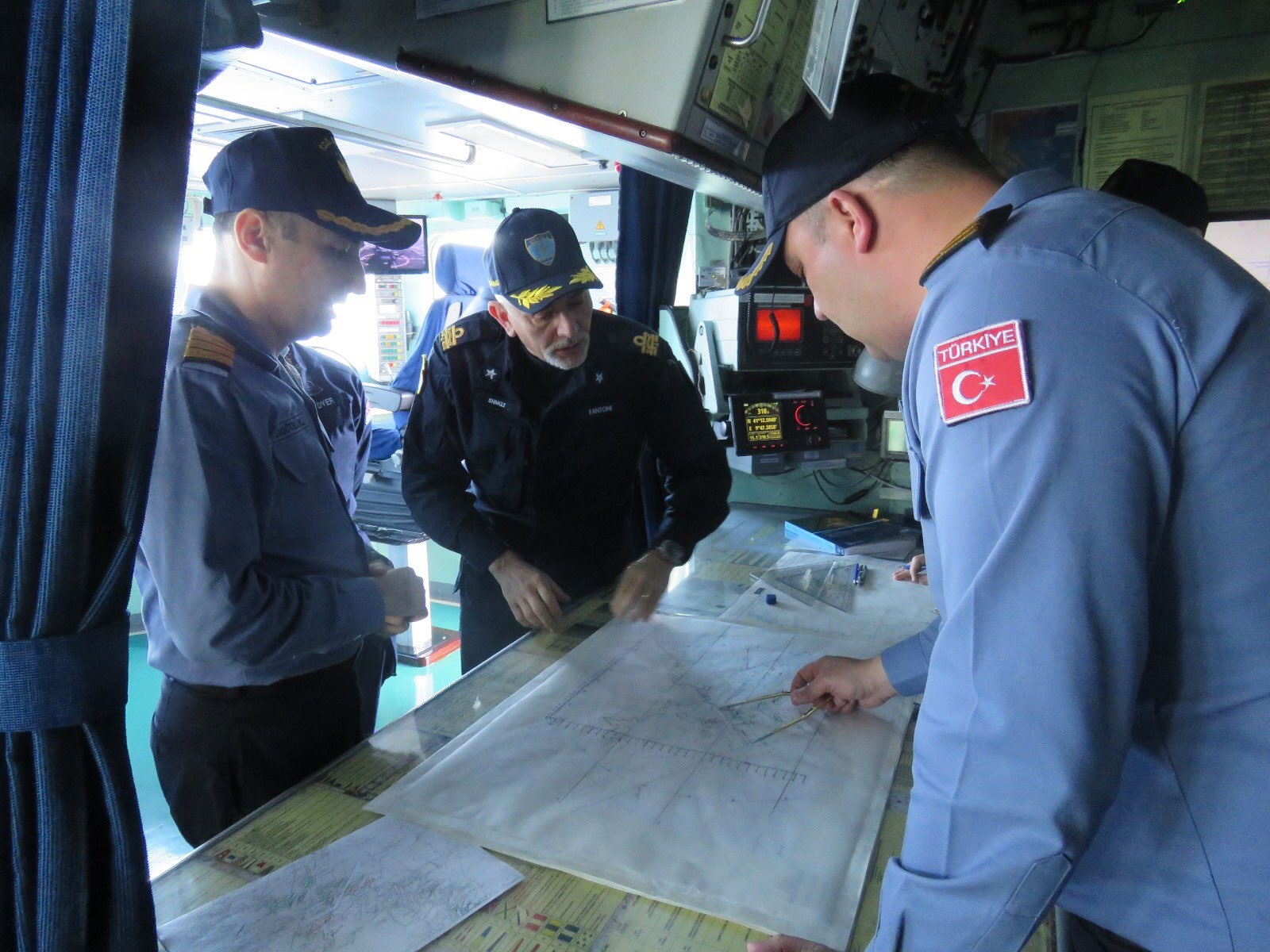 Στο λιμάνι της Μερσίνας έδεσε το "Κανούνι" το τρίτο γεωτρύπανο της Τουρκίας