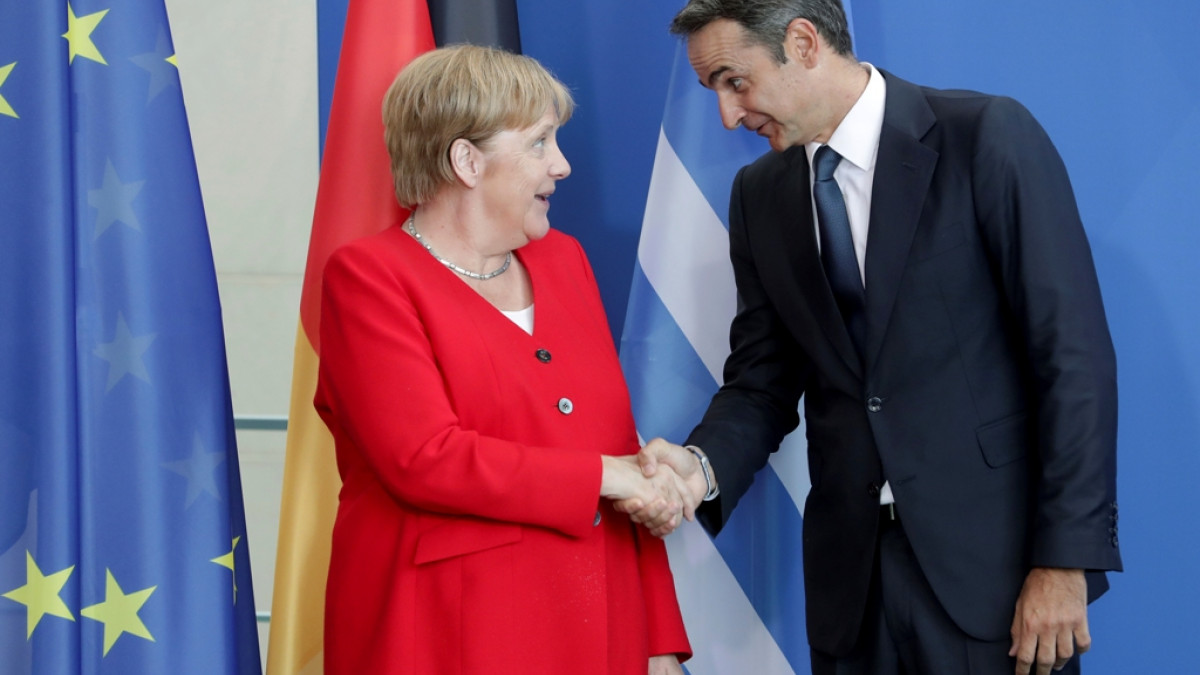 Συνάντηση Μέρκελ – Μητσοτάκη τη Δευτέρα για το μεταναστευτικό