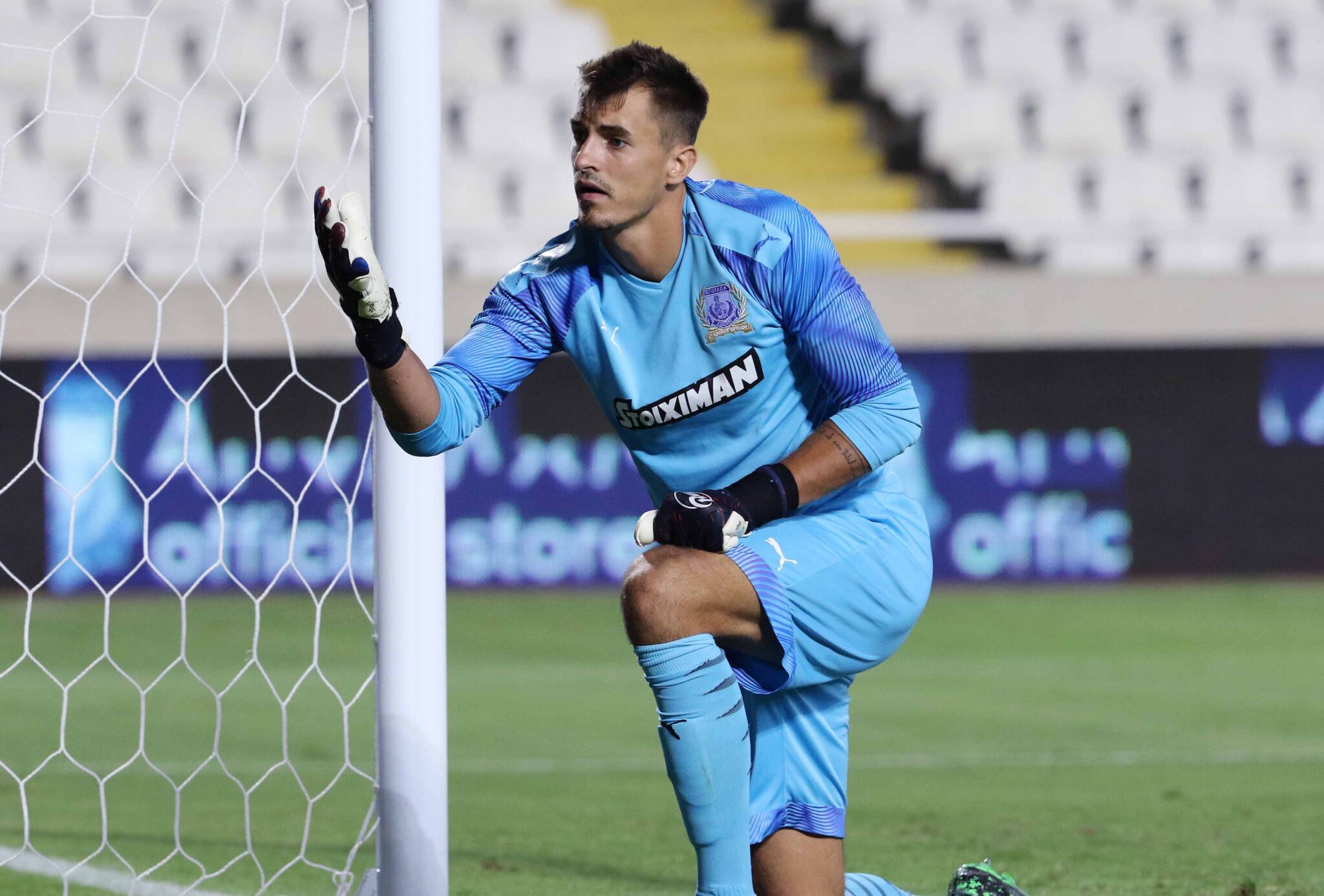 Επέστρεψε στην Κύπρο και… φορτσάρει ο Μολ