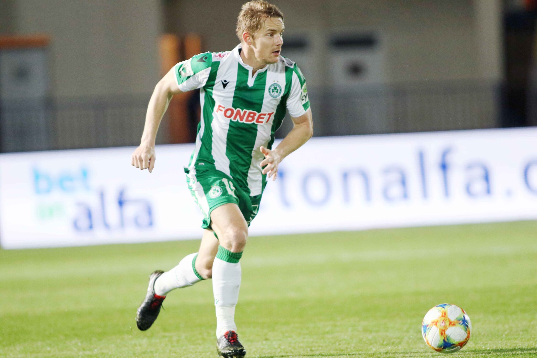 Δύσκολα με Απόλλωνα ο Χούμποτσαν