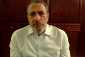 «Πρέπει όλοι να συμμορφωθούμε, δεν έχουμε τα περιθώρια να χαλαρώσουμε» (ΒΙΝΤΕΟ)