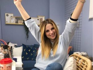 Χριστιάνα Αριστοτέλους: Η φωτογραφία με την κορούλα της στην γειτονιά τους(ΦΩΤΟ)