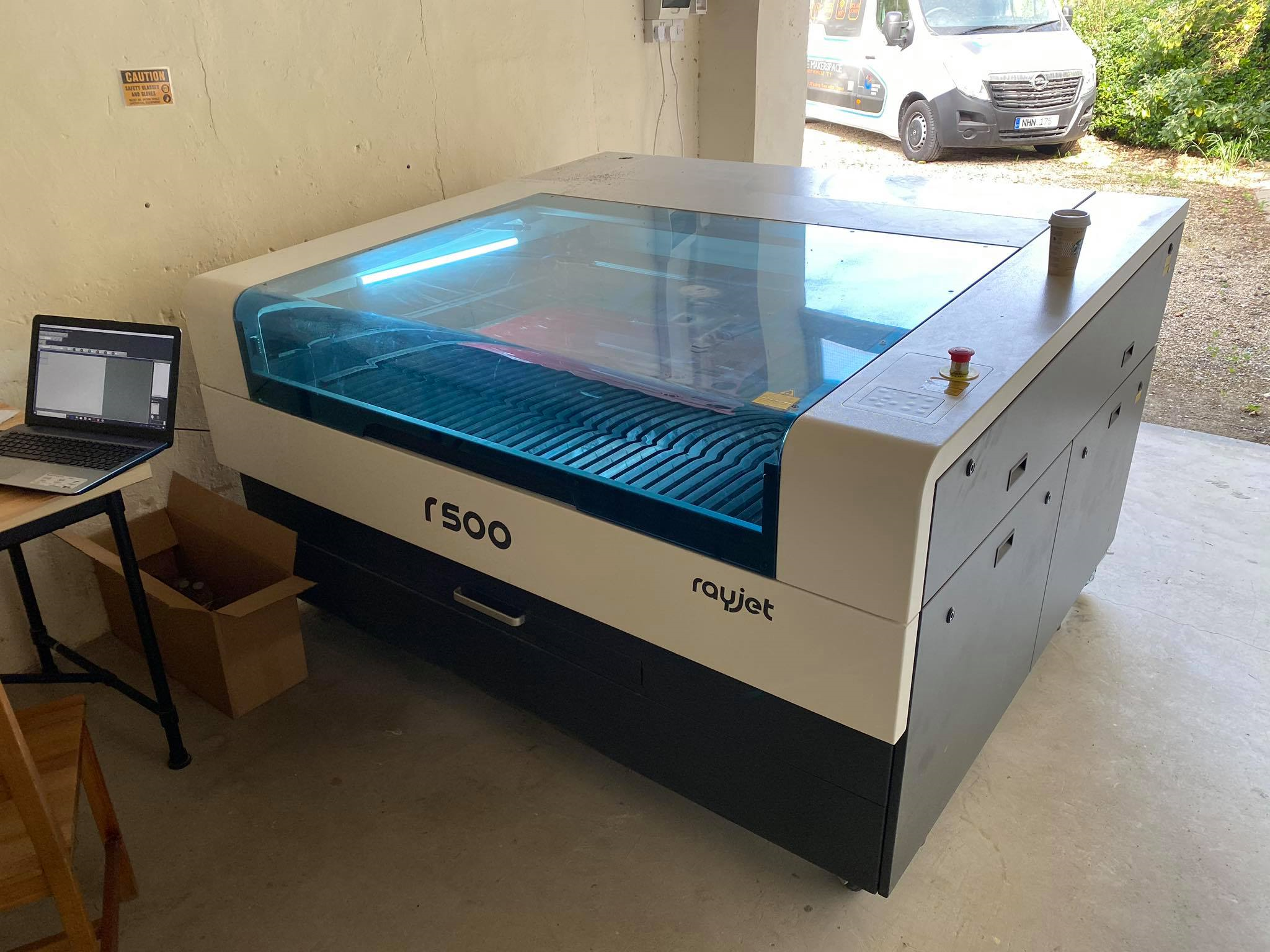 Προστατευτικές μάσκες made in #ΟΝΕΚ #Youth Makerspace!