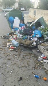 "Έτρεχε" όλη νύχτα η Πυροσβεστική στην Πάφο για να σβήνει σκυβαλοδοχεία