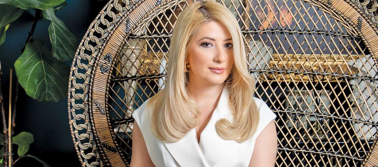 Αννίτα Δημητρίου: Ποζάρει με τον σύζυγό της πρώτη φορά από το σπίτι τους (ΦΩΤΟ)