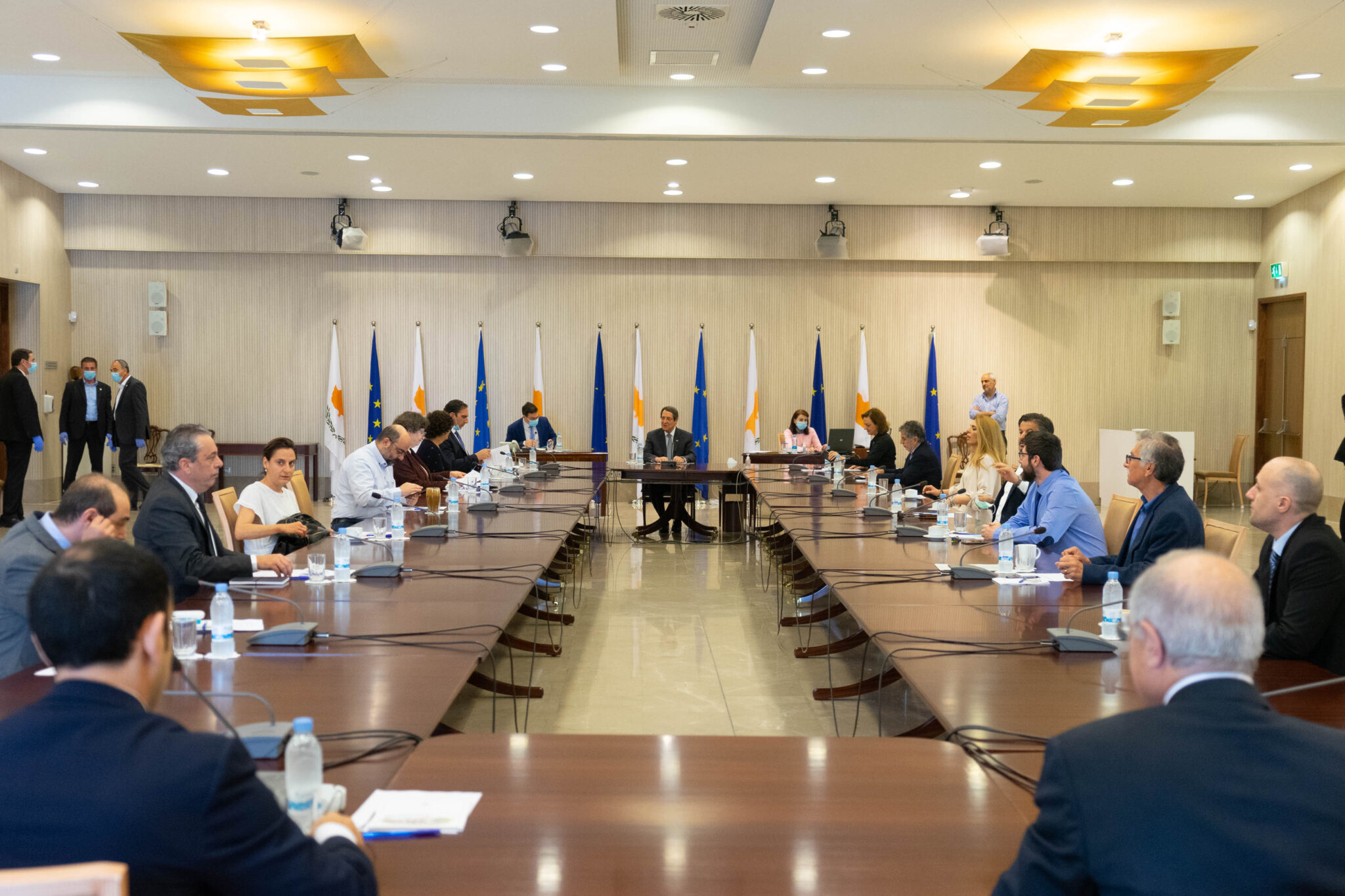 Νέα σύσκεψη ΠτΔ και επιστημόνων πριν από το κρίσιμο Υπουργικό της 29ης Απριλίου