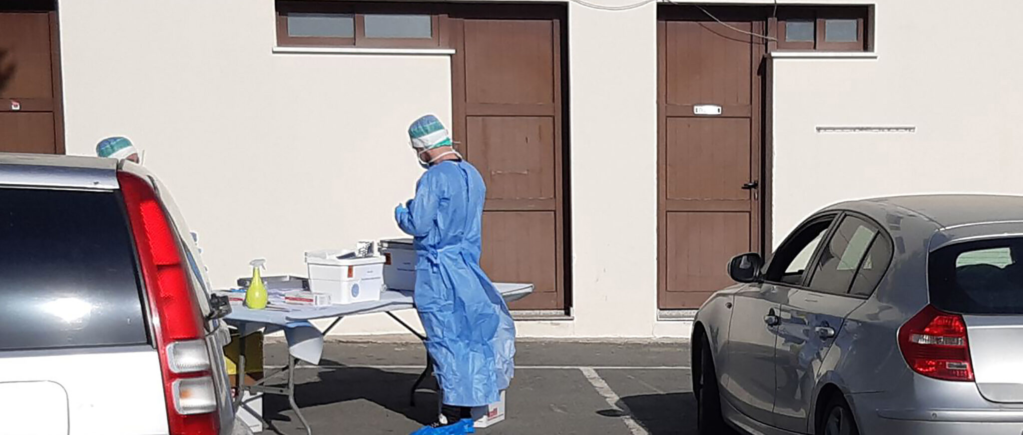 Drive through οι στοχευμένες εξετάσεις για κορωνοϊό στον Δήμο Αραδίππου (ΦΩΤΟ)