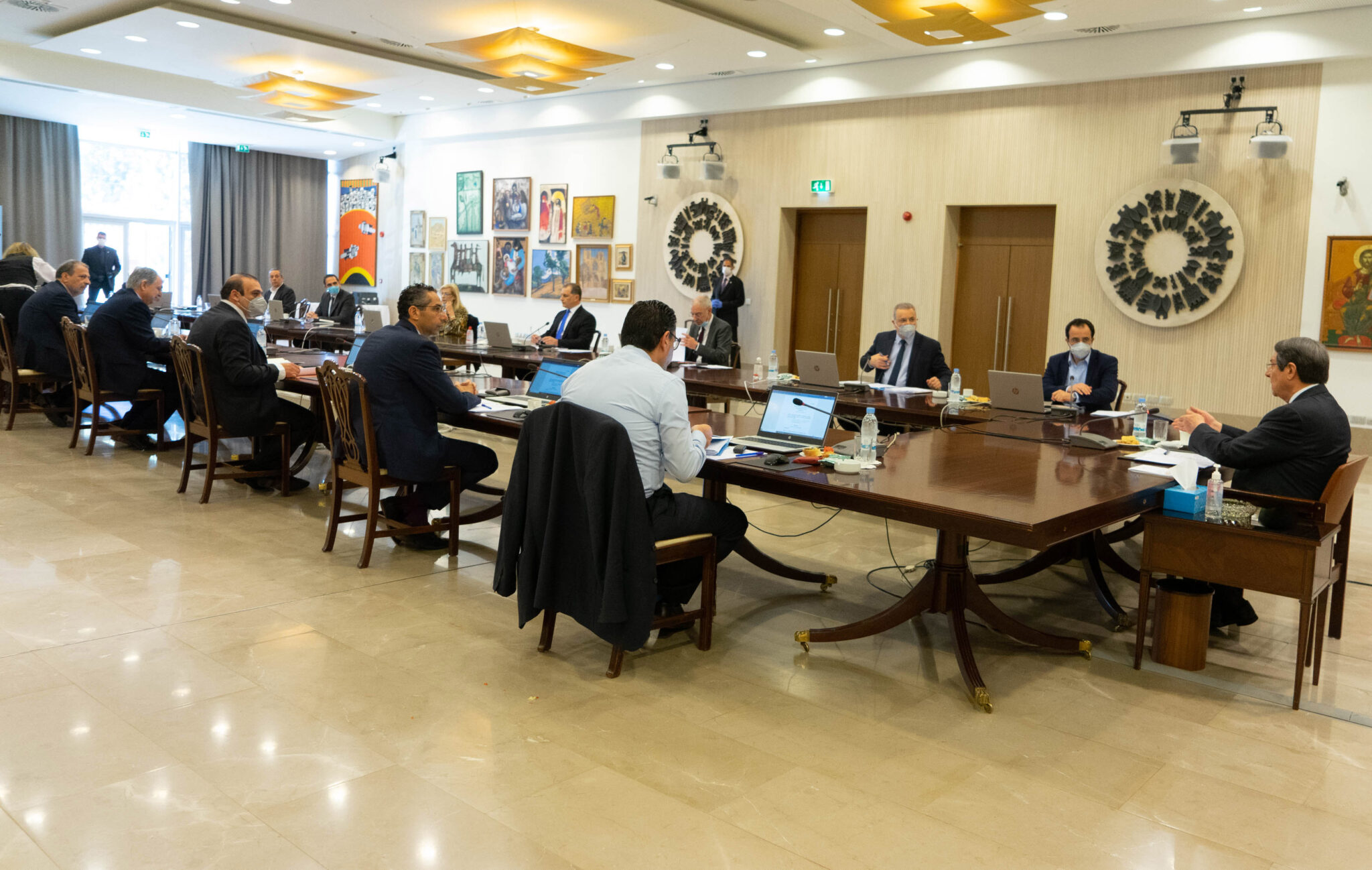 Είπε "ναι" το Υπουργικό στις αλλαγές σχεδίων του Υπουργείου Εργασίας (ΒΙΝΤΕΟ)