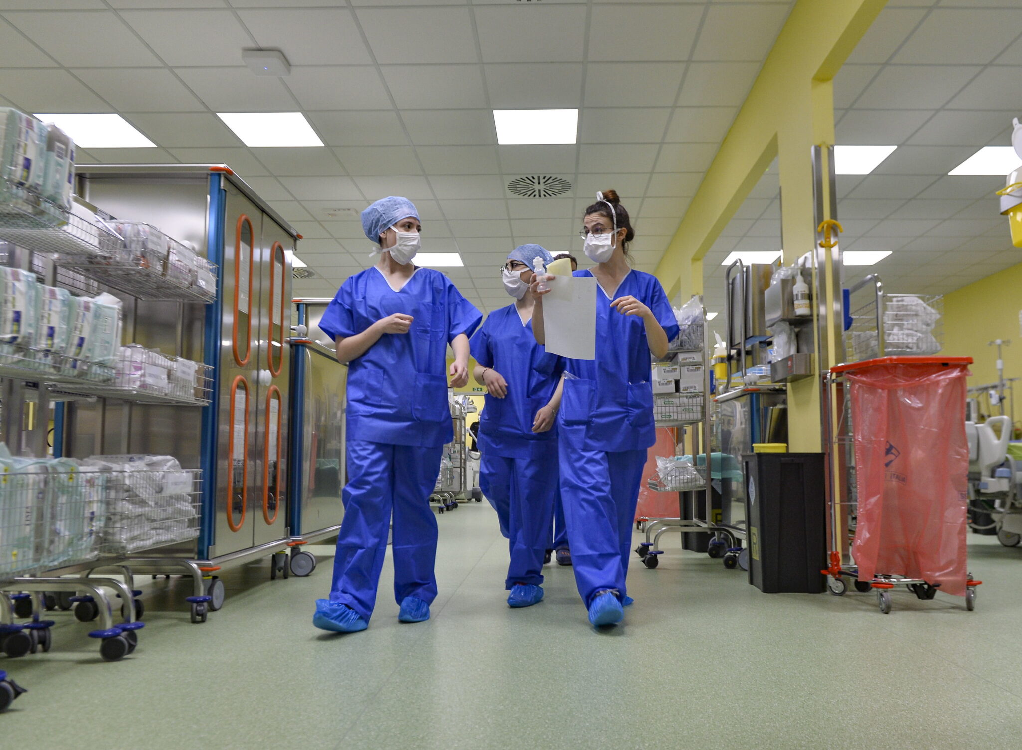 Περισσότεροι από 80 γιατροί στην Ιταλία έχασαν τη ζωή τους λόγω κορωνοϊού