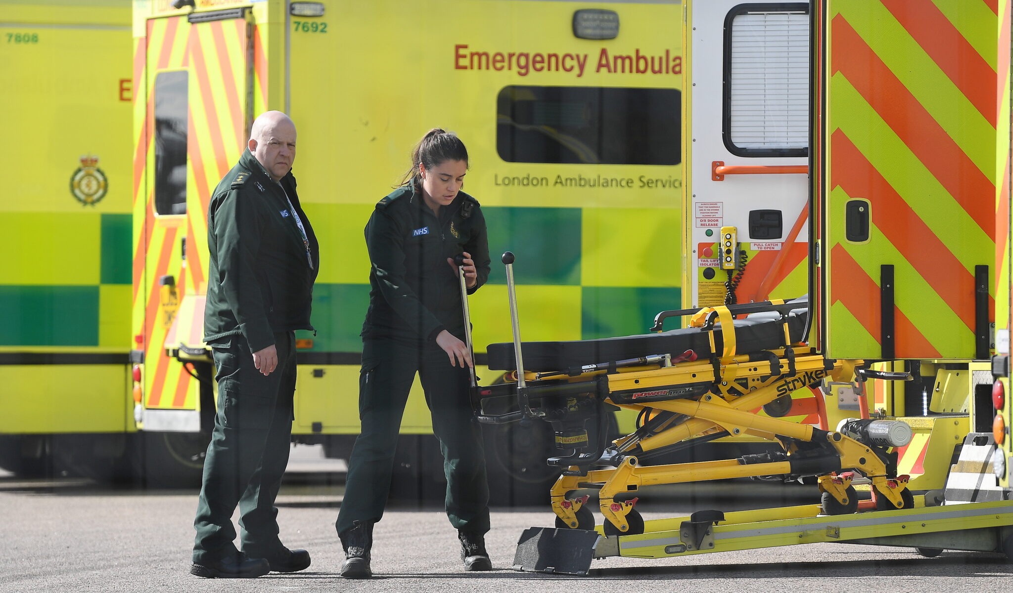 Κίνδυνος οι γιατροί στη Βρετανία να πρέπει να λάβουν «σοβαρές αποφάσεις»