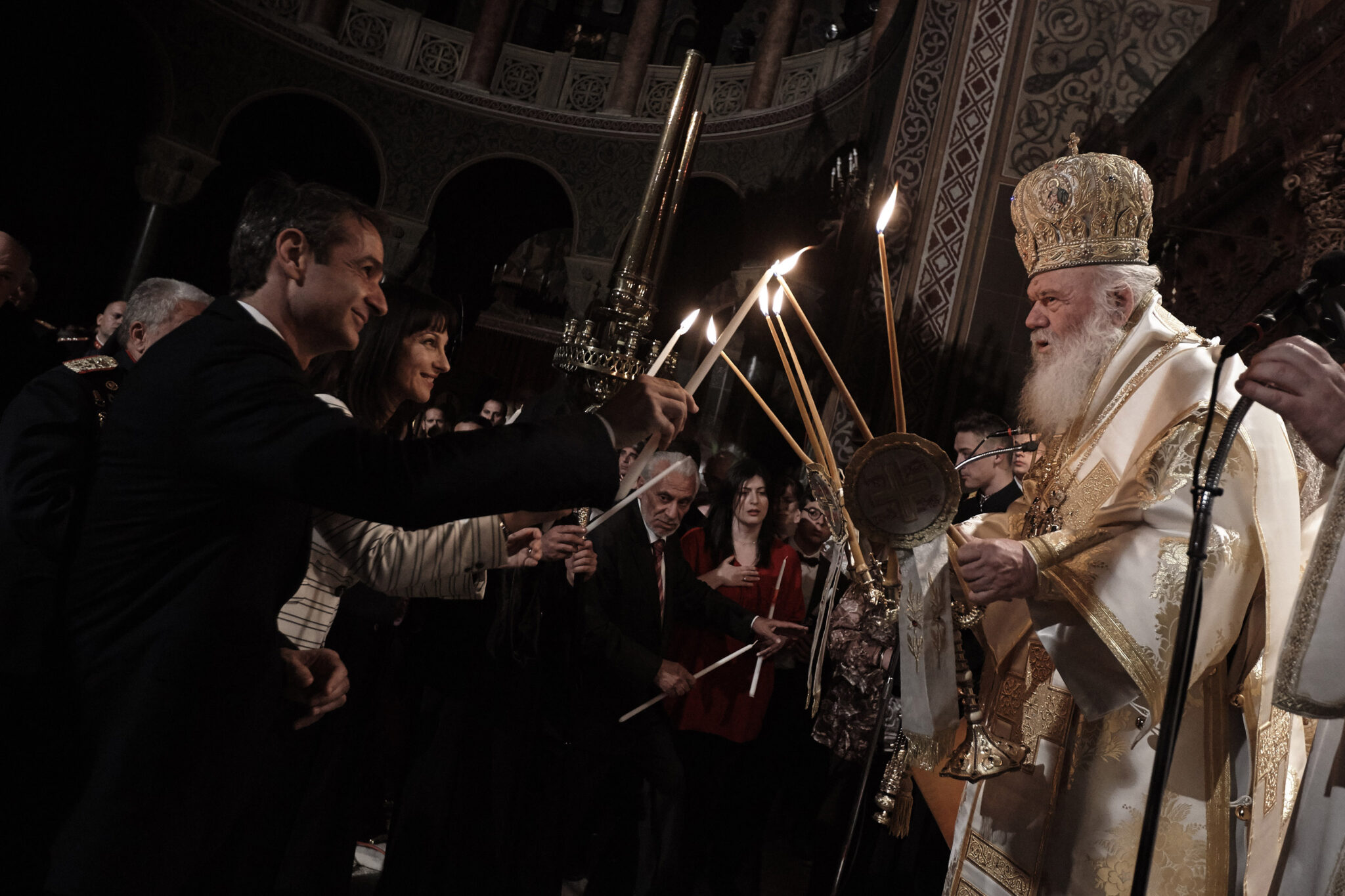 Τα μεσάνυχτα της 26ης Μαϊου η Αναστάσιμη Λειτουργία στους ναούς της Ελλάδας;