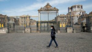 Γαλλία: Μειώνεται ο αριθμός των ασθενών στις ΜΕΘ