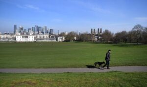 Δραματική παραμένει η κατάσταση στη Βρετανία