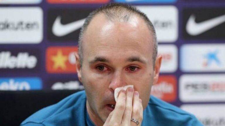 Ο Ινιέστα έπασχε από κατάθλιψη, στα 25 κοιμόταν στο κρεβάτι με τους γονείς του