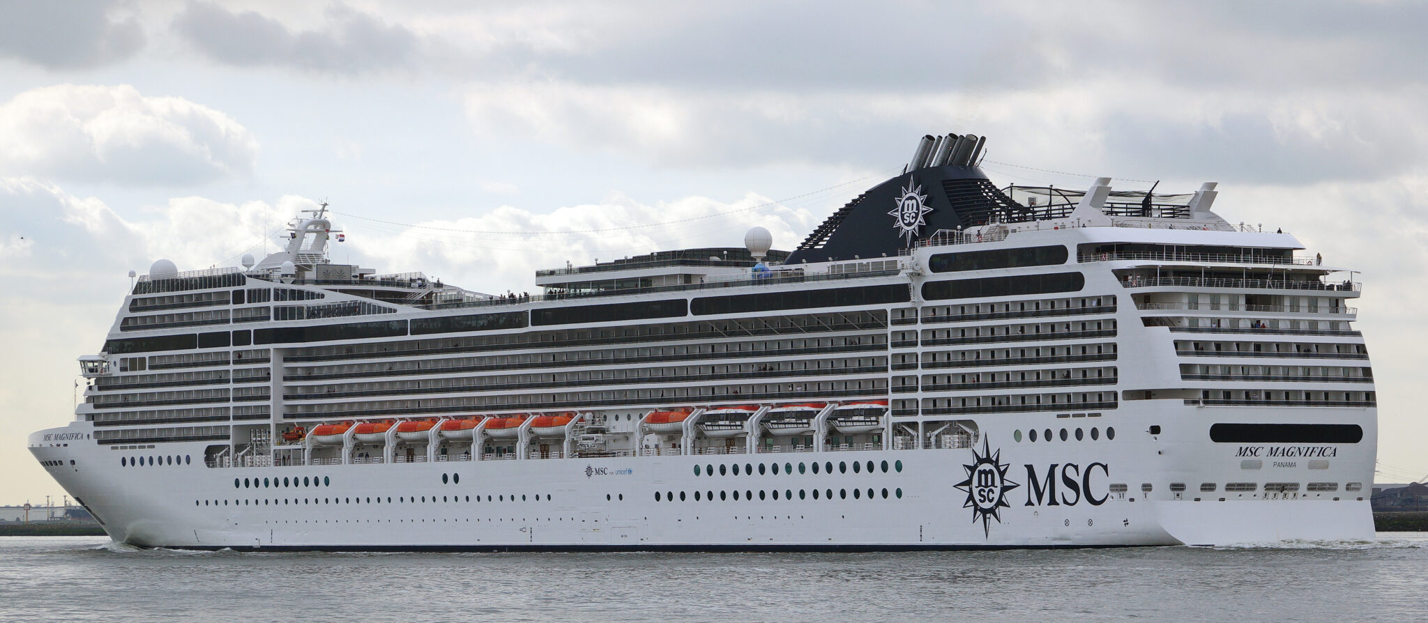 Tέλος στην "Οδύσσεια" του MSC Magnifica