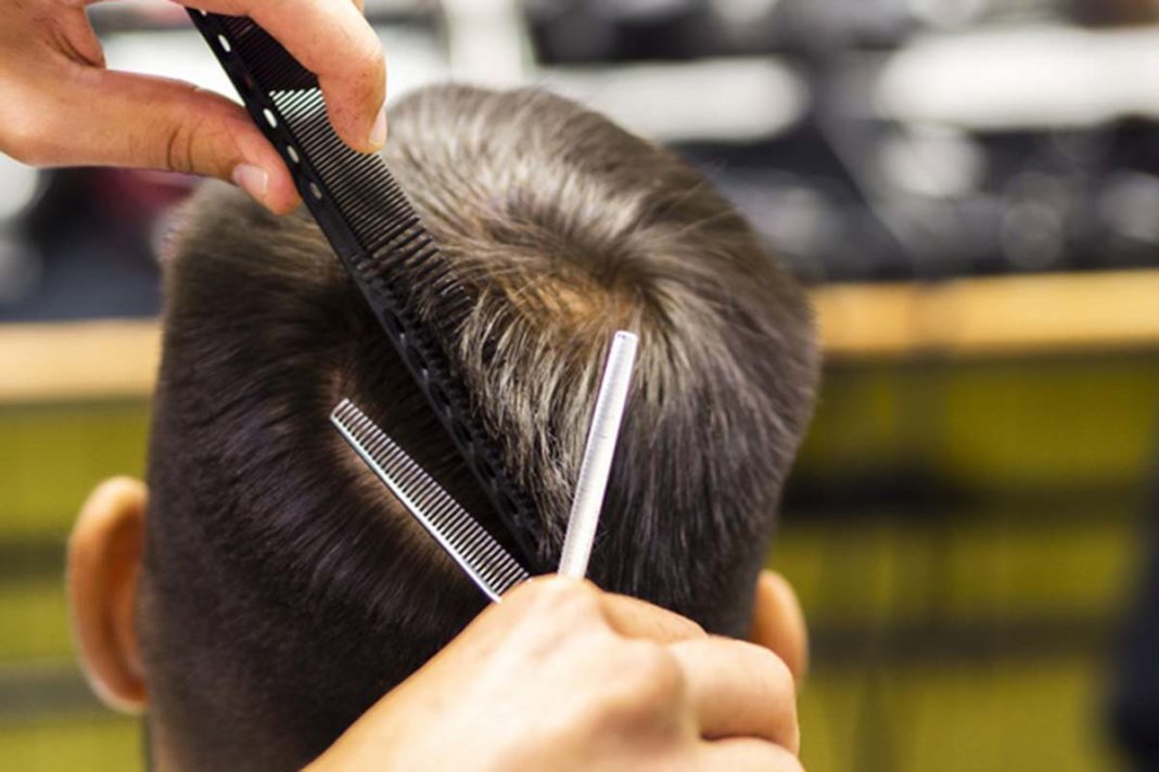 Μία ντουζίνα καταγγελίες την ημέρα στην Αστυνομία εναντίον κομμωτών και κουρέων