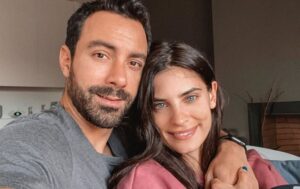 Η Χριστίνα Μπόμπα απαντά πρώτη φορά αν…περιμένουν παιδί με τον Σάκη Τανιμανίδη