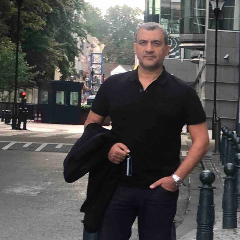 Θλίψη για τον Λουκά Φουρλά: "Έφυγε" από τη  ζωή αγαπημένο του πρόσωπο (ΦΩΤΟ)