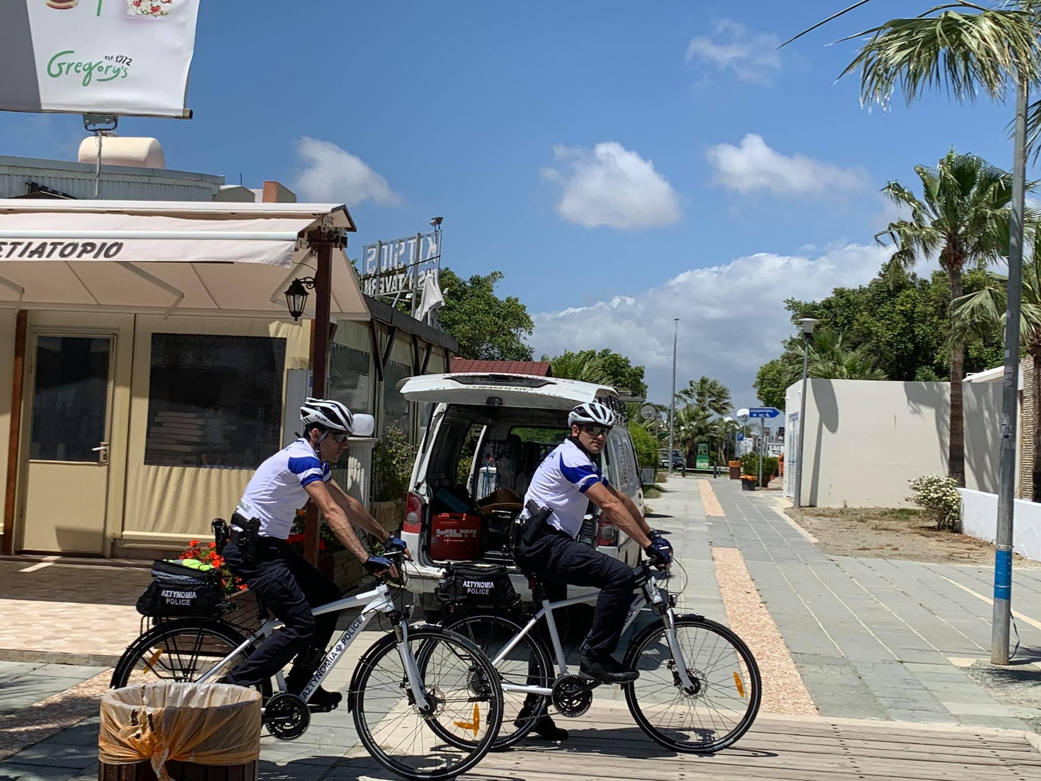Απείθαρχοι οι επιχειρηματίες στα χωριά απέναντι στα μέτρα κατά του κορωνοϊου