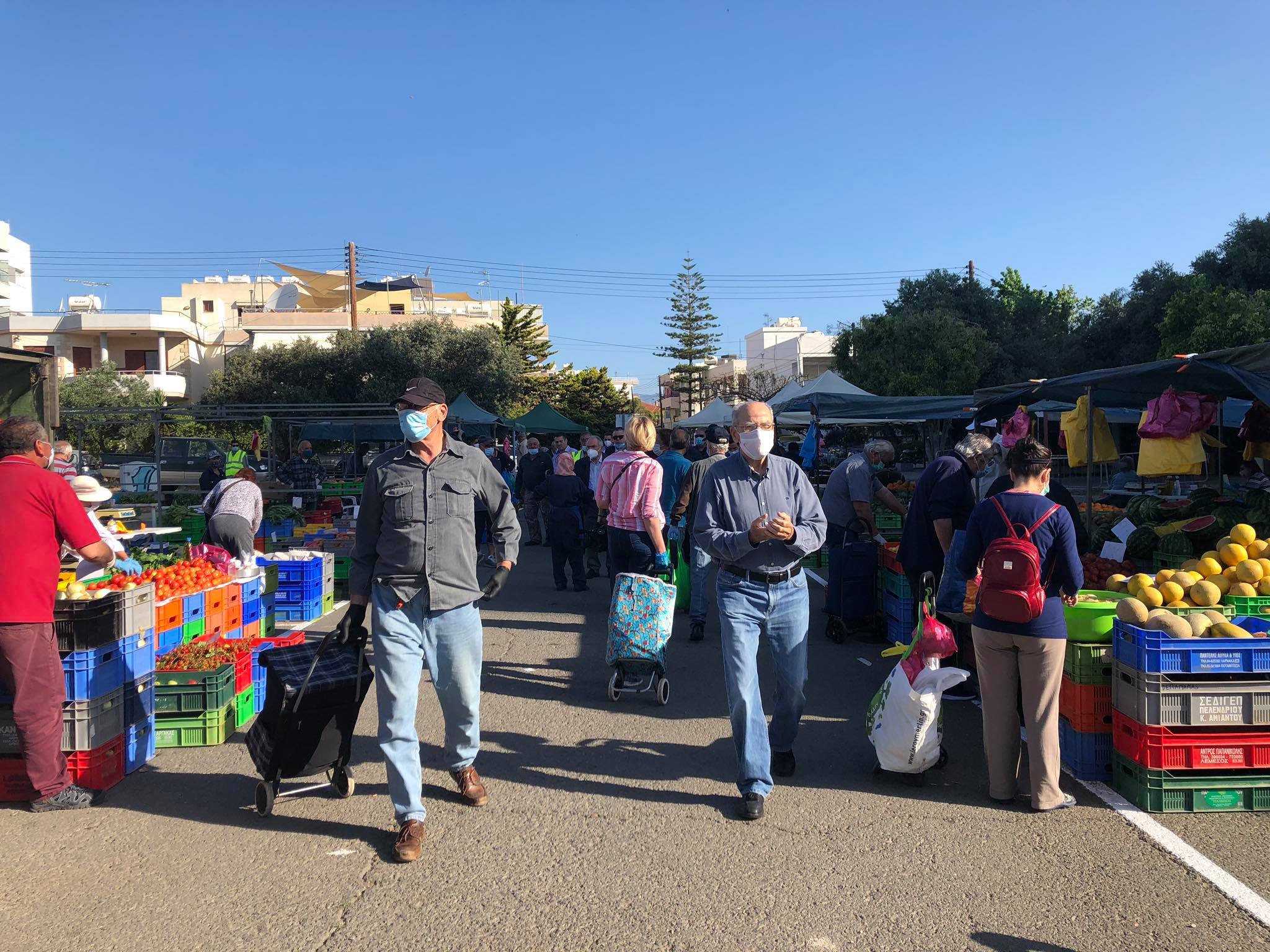 "Είναι λάθος οι πολίτες να κλειστούν αυτή την εποχή στο σπίτι" (ΒΙΝΤΕΟ)
