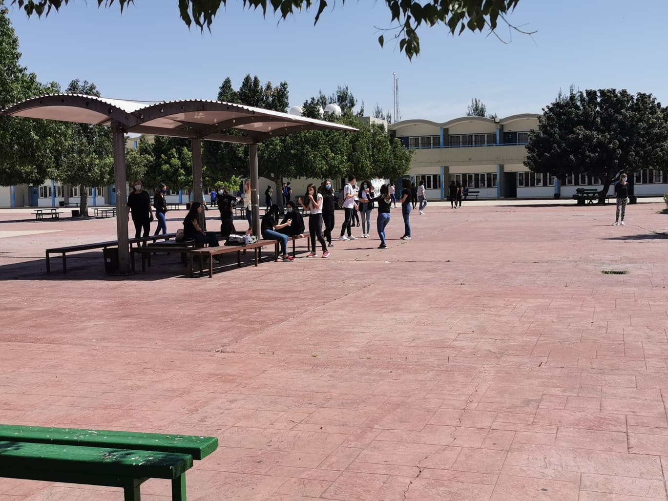 Πώς «κύλησε» η πρώτη μέρα των τελειόφοιτων σε Λεμεσό, Λευκωσία και Πάφο (ΒΙΝΤΕΟ)