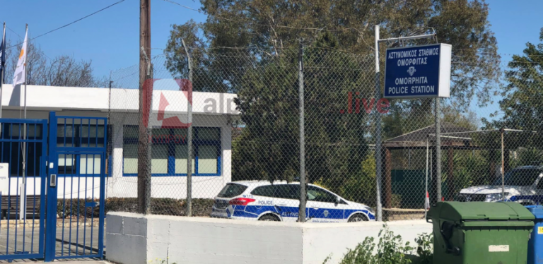 Aυτός είναι ο καταζητούμενος δραπέτης από τον Αστυνομικό Σταθμό Ομορφίτας (ΦΩΤΟ)