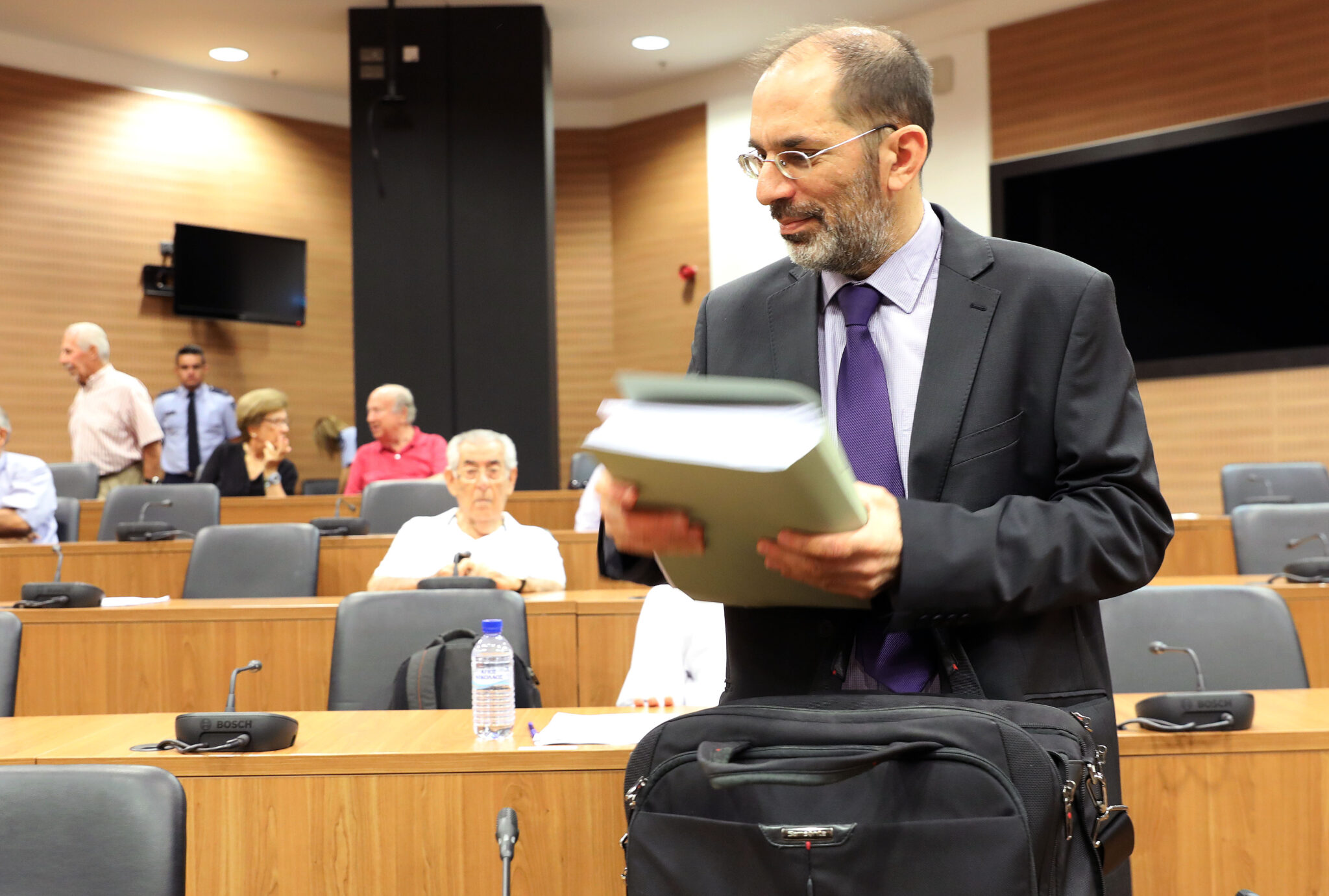 Θέλει να ελέγχει τις κρατικές εγγυήσεις ο Οδυσσέας και επικαλείται το άρθρο 116