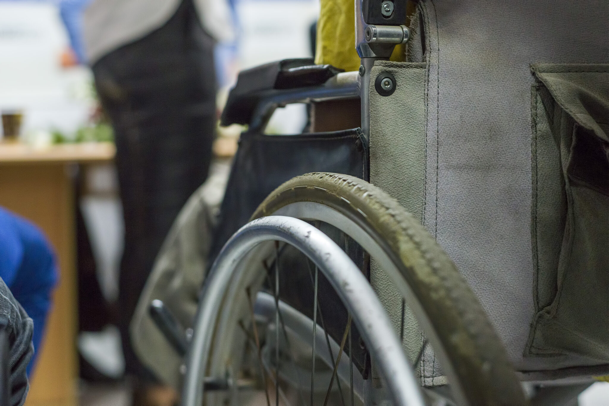 "Παίζουν με την ψυχολογία των παιδιών μας. Μήπως είναι υποδεέστερα…;" (BINTEO)