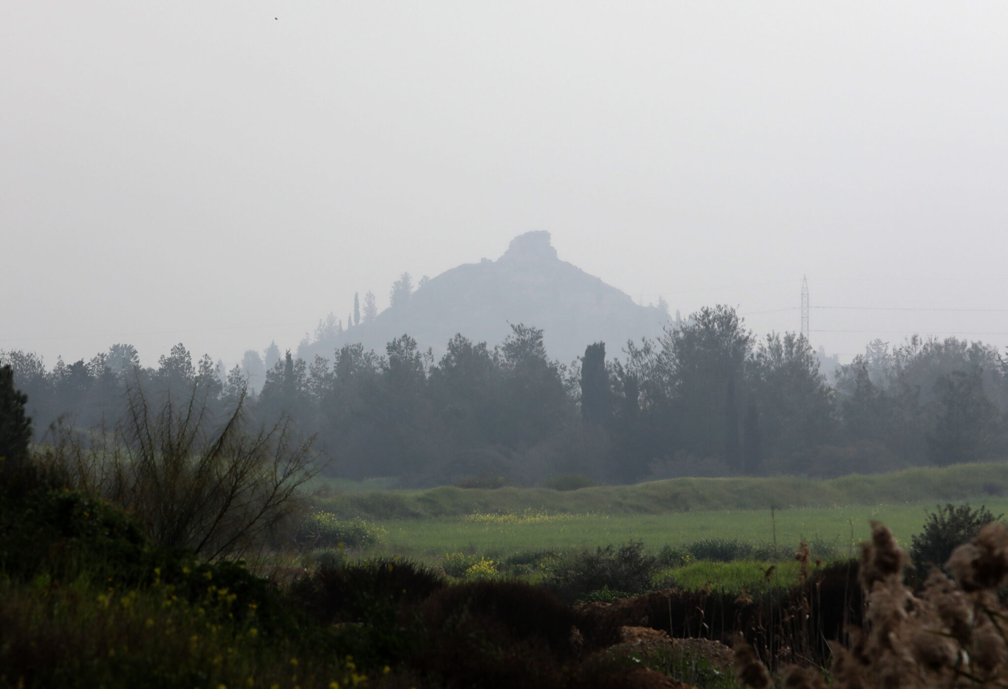 Σκόνη στην ατμόσφαιρα και τοπικές βροχές στο "μενού" του καιρού
