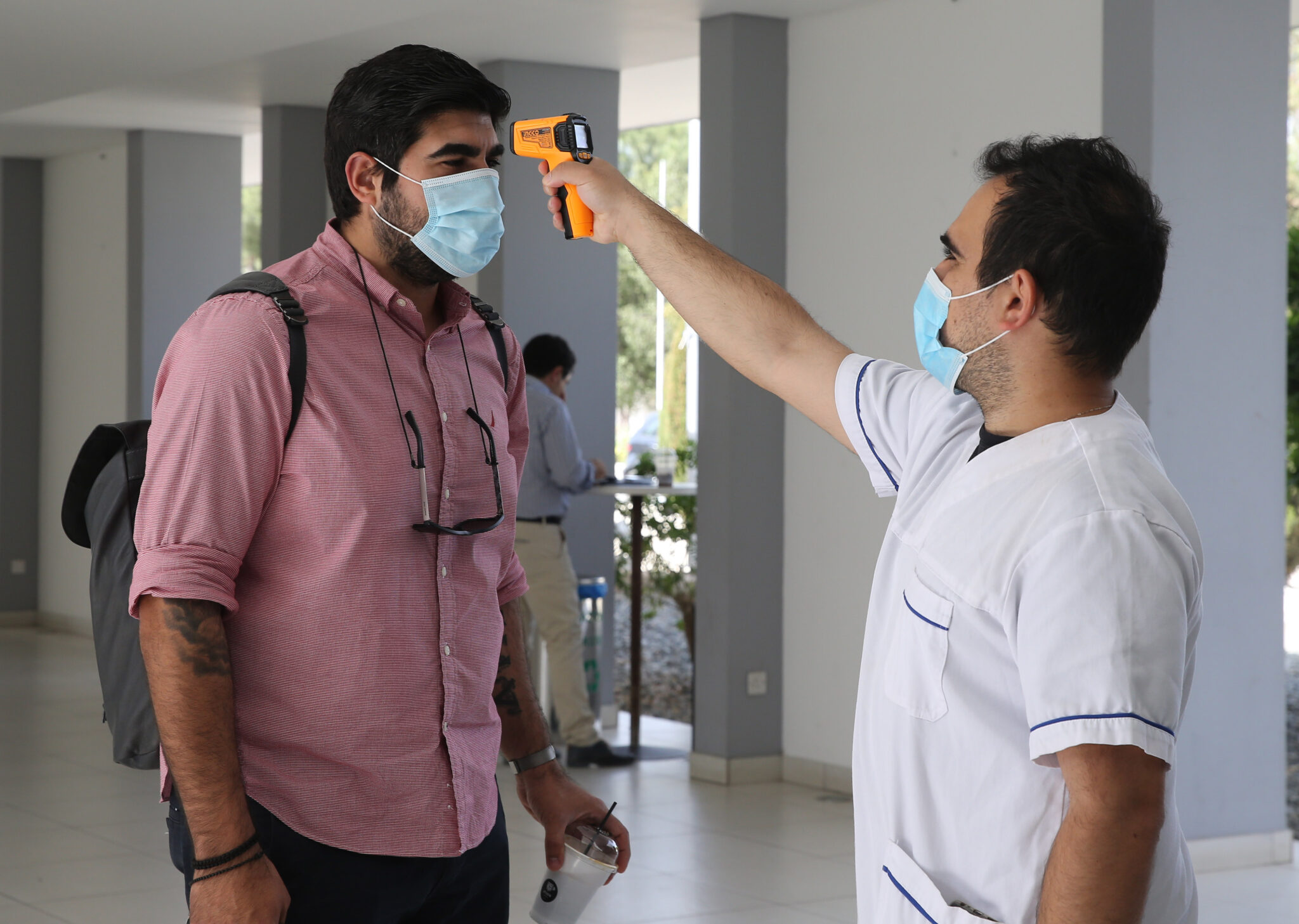 Δεν ανοίγουν προς το παρόν νηπιαγωγεία, γυμναστήρια και κολυμβητήρια